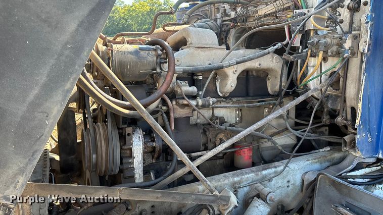 image for item EN5658 1977 Chevrolet Bison grain truck