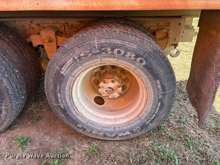 image for item EN5658 1977 Chevrolet Bison grain truck
