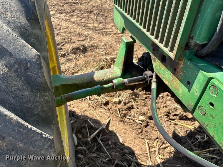 image for item EN5659 John Deere 2950 MFWD tractor