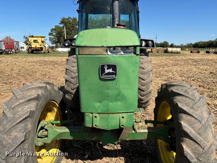 image for item EN5659 John Deere 2950 MFWD tractor