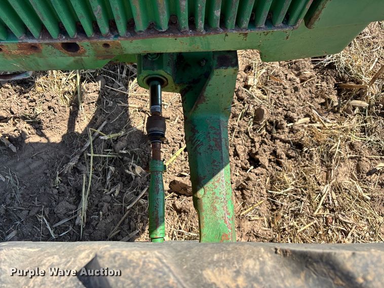 image for item EN5659 John Deere 2950 MFWD tractor