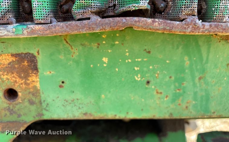 image for item EN5659 John Deere 2950 MFWD tractor