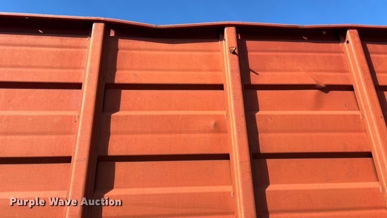 image for item EN5664 1986 International F1954 grain truck