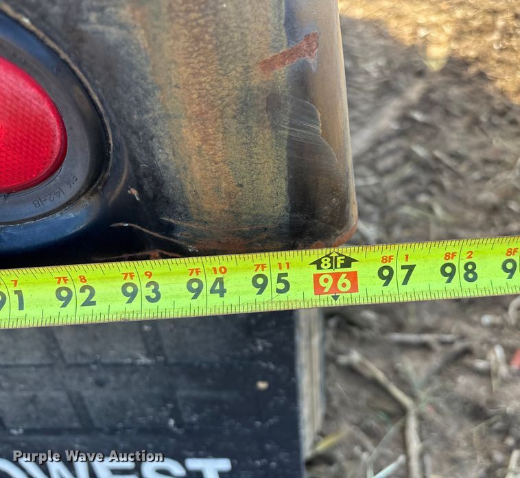 image for item EN5664 1986 International F1954 grain truck