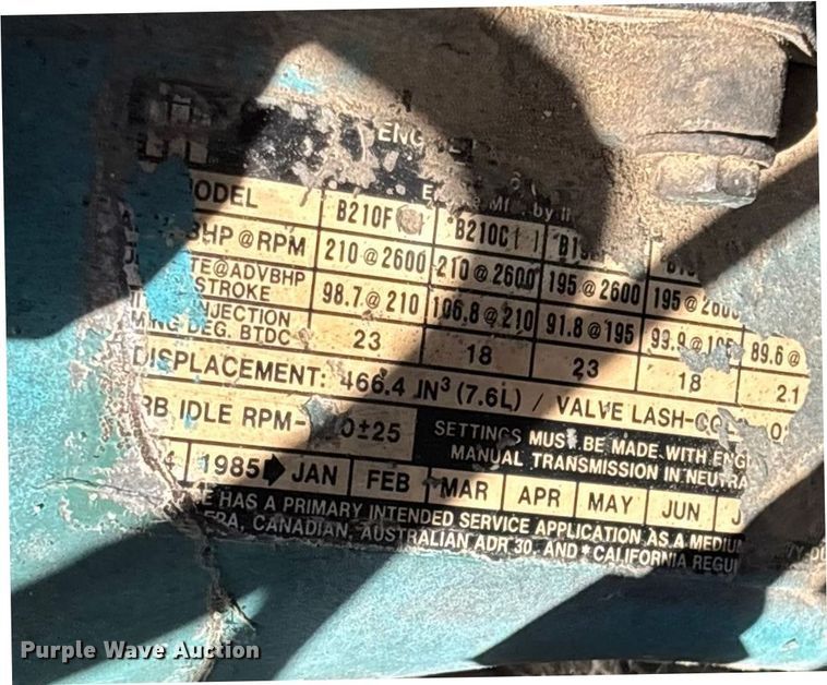 image for item EN5664 1986 International F1954 grain truck