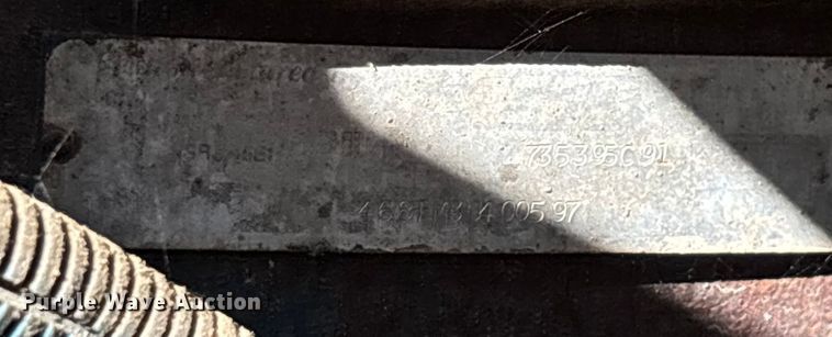 image for item EN5664 1986 International F1954 grain truck