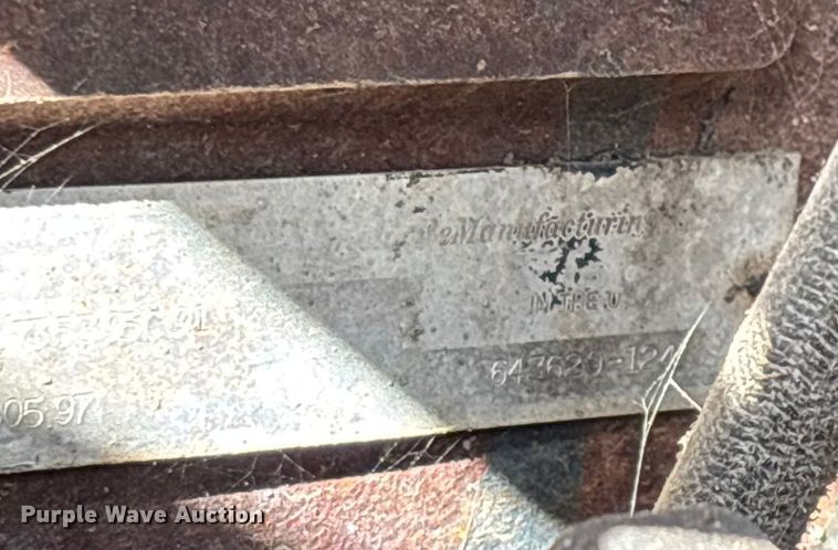 image for item EN5664 1986 International F1954 grain truck