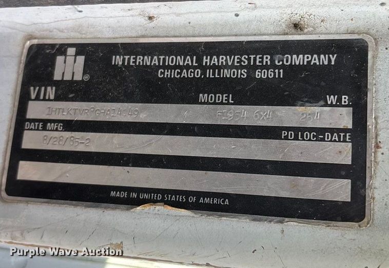 image for item EN5664 1986 International F1954 grain truck