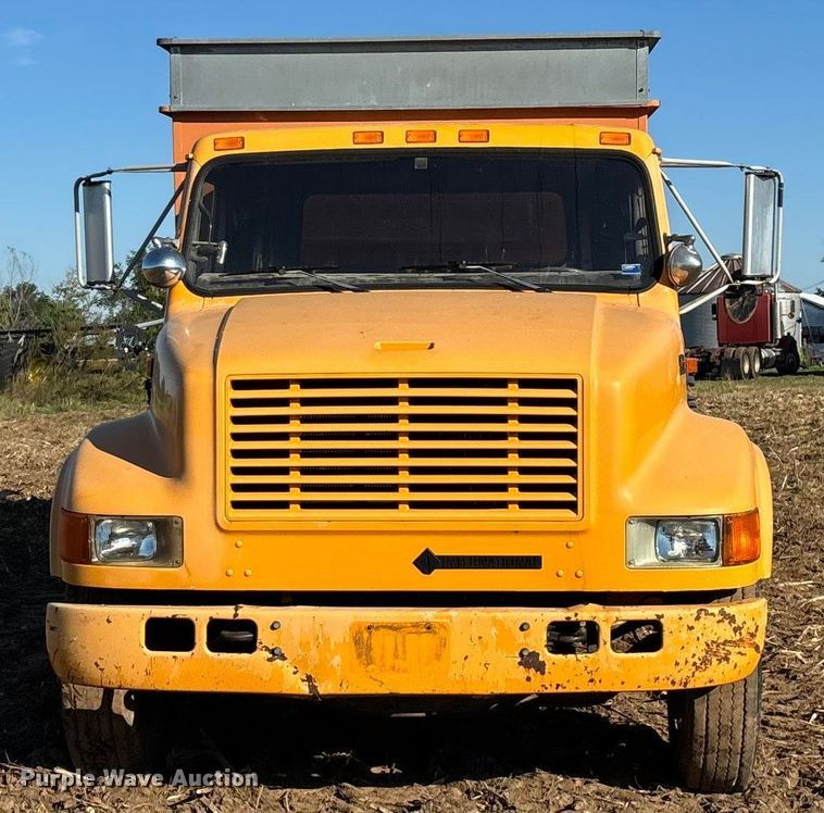 CAMIóN CHASIS 1994 INTERNATIONAL 4700