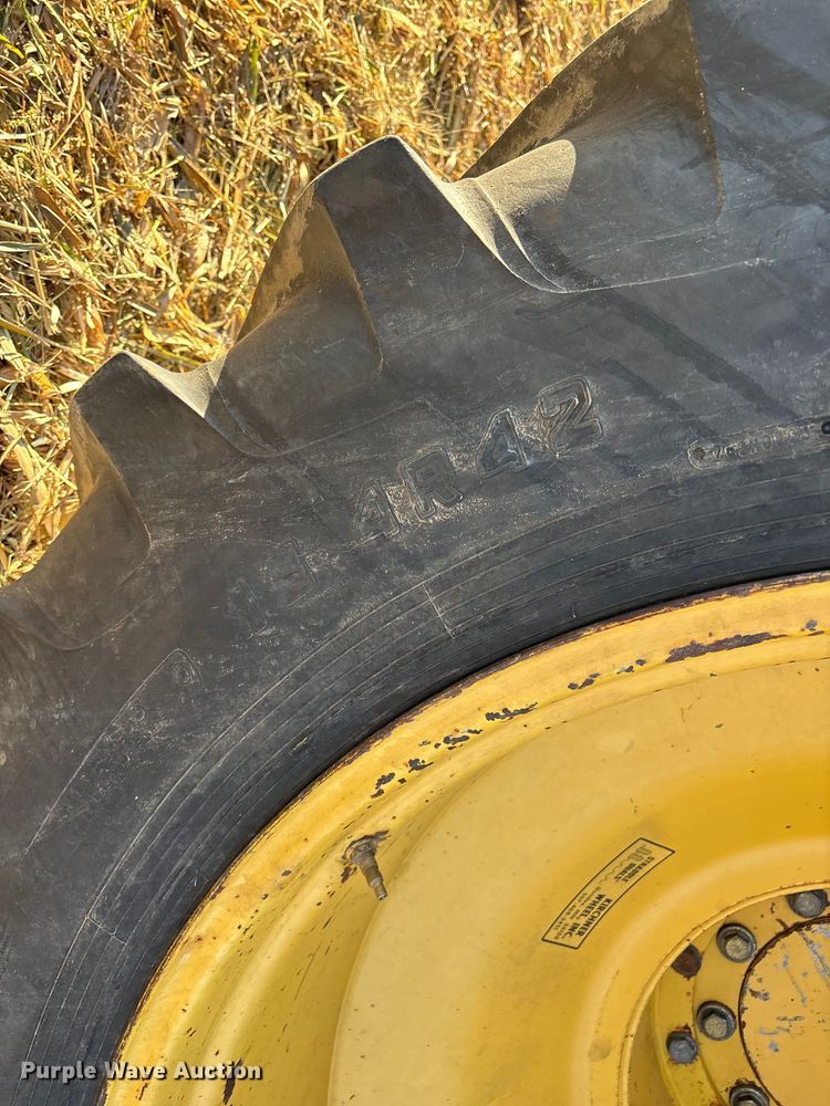 image for item EN5666 1999 New Holland TR 98  combine