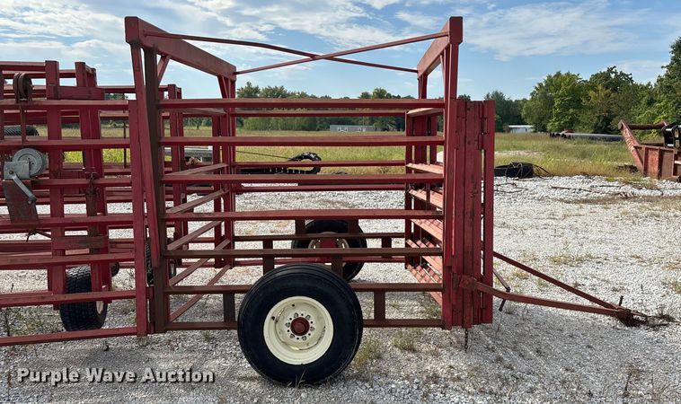 image for item EN5667 Diamond W Corral portable corral