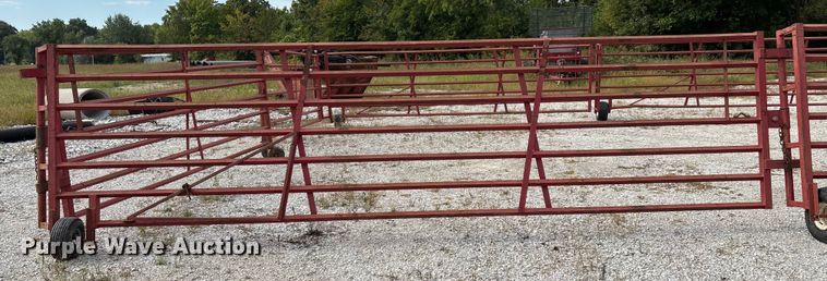 image for item EN5667 Diamond W Corral portable corral