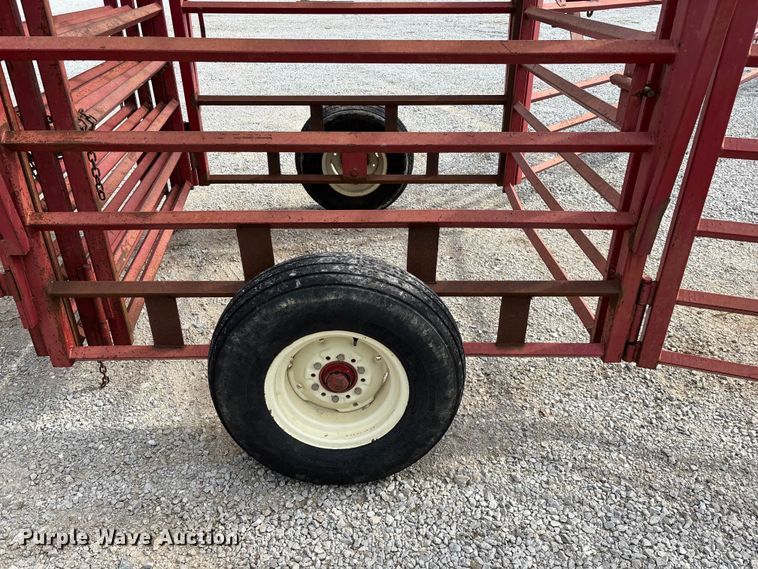 image for item EN5667 Diamond W Corral portable corral