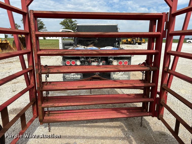 image for item EN5667 Diamond W Corral portable corral