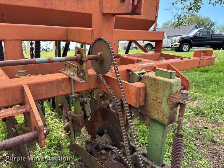 image for item EN5693 Tye Pasture Pleaser no-till grain drill