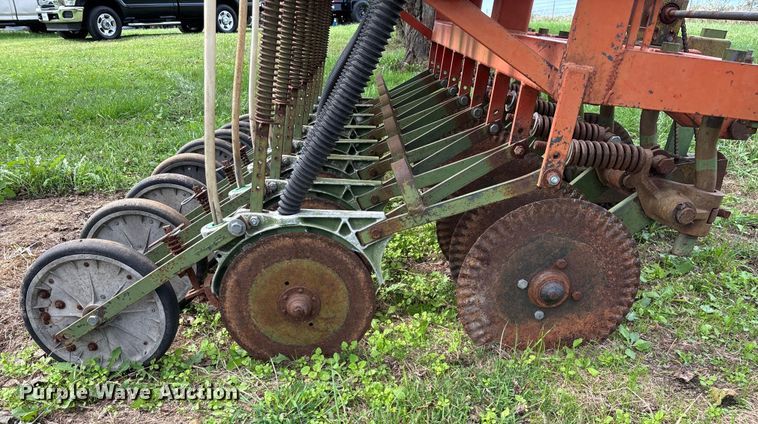 image for item EN5693 Tye Pasture Pleaser no-till grain drill