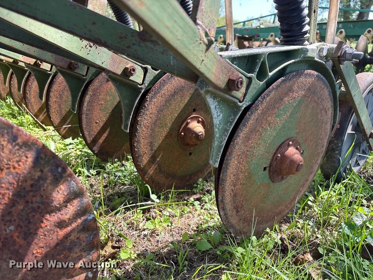 image for item EN5693 Tye Pasture Pleaser no-till grain drill