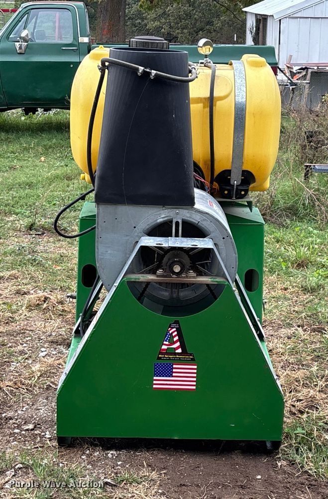 image for item EN5705 2012 A1 Mist Sprayers & Resources mist sprayer