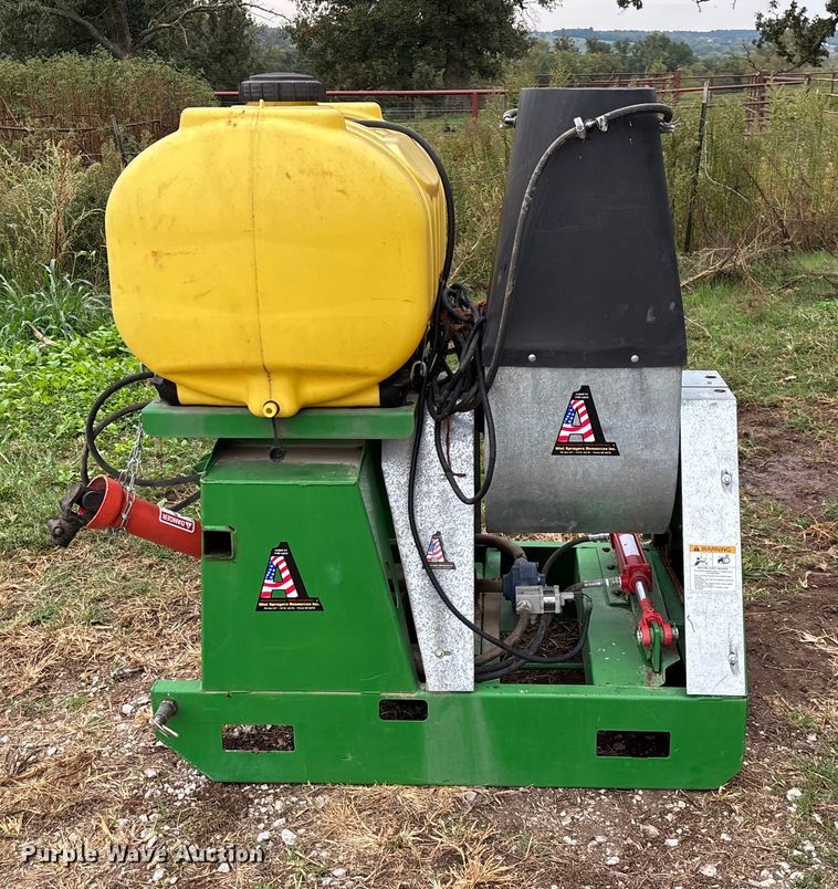 image for item EN5705 2012 A1 Mist Sprayers & Resources mist sprayer