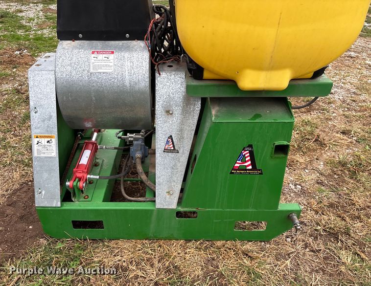 image for item EN5705 2012 A1 Mist Sprayers & Resources mist sprayer