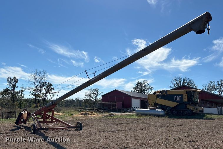 image for item EN5707 Hutchinson Swing Away Auger auger