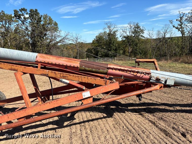 image for item EN5707 Hutchinson Swing Away Auger auger