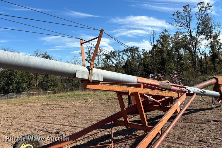 image for item EN5707 Hutchinson Swing Away Auger auger