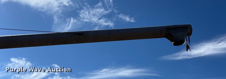 image for item EN5707 Hutchinson Swing Away Auger auger