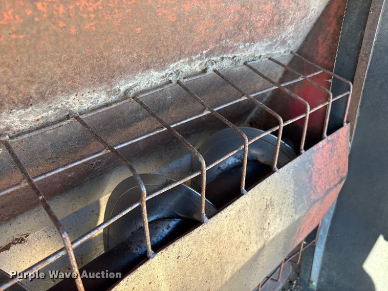 image for item EN5707 Hutchinson Swing Away Auger auger