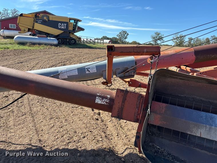 image for item EN5707 Hutchinson Swing Away Auger auger