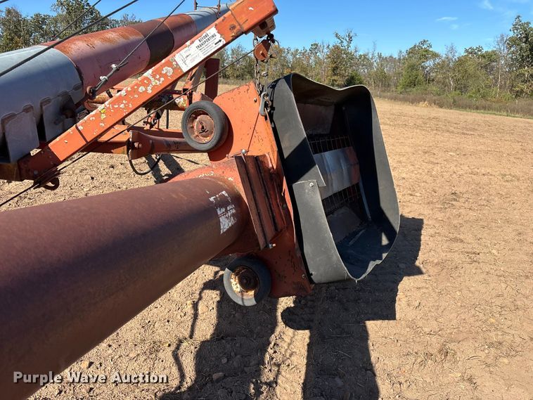 image for item EN5707 Hutchinson Swing Away Auger auger