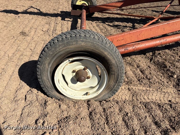 image for item EN5707 Hutchinson Swing Away Auger auger