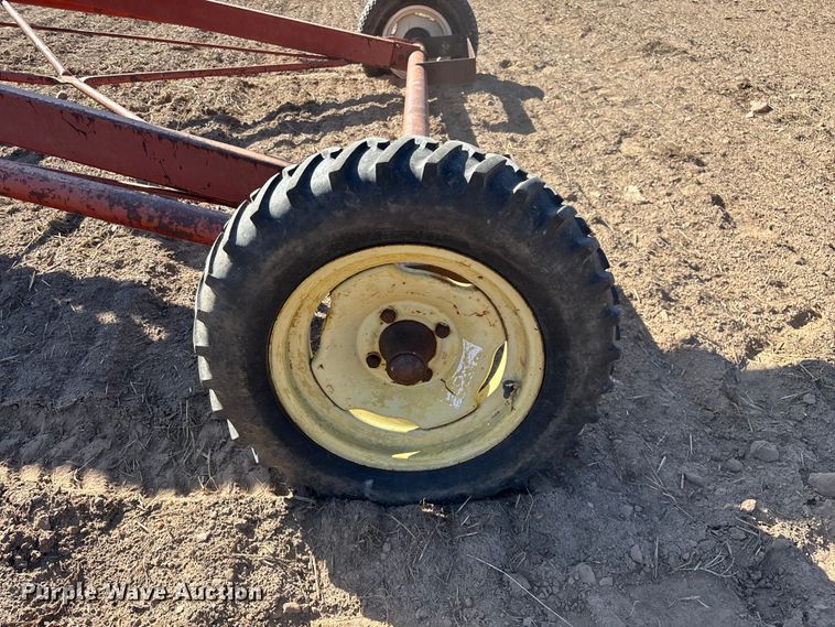 image for item EN5707 Hutchinson Swing Away Auger auger