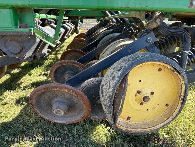 image for item EN5708 John Deere 750 Grain Drill