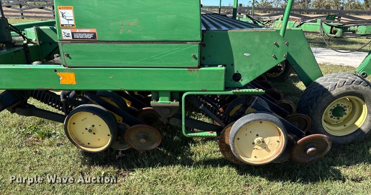 image for item EN5708 John Deere 750 Grain Drill