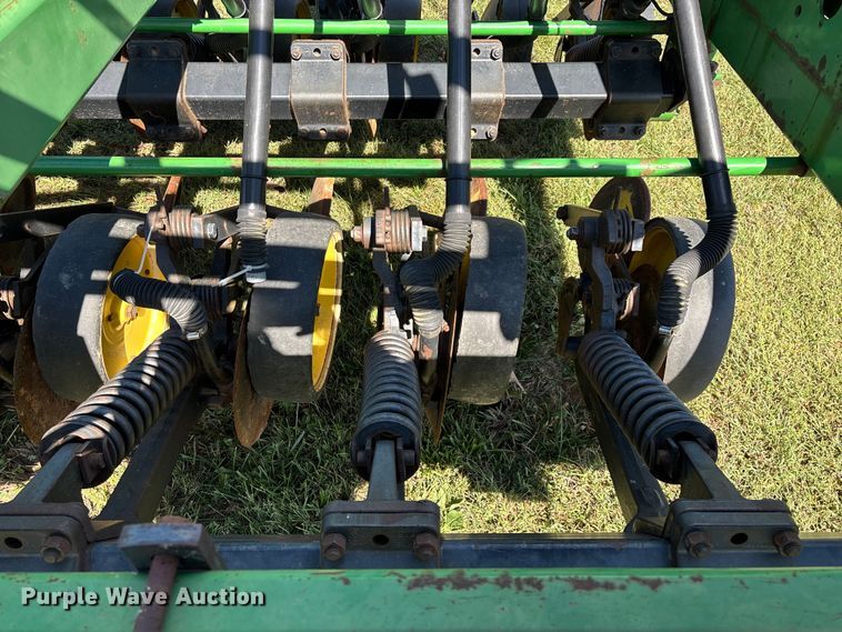 image for item EN5708 John Deere 750 Grain Drill