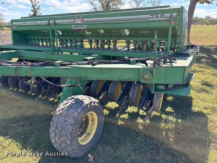 image for item EN5708 John Deere 750 Grain Drill