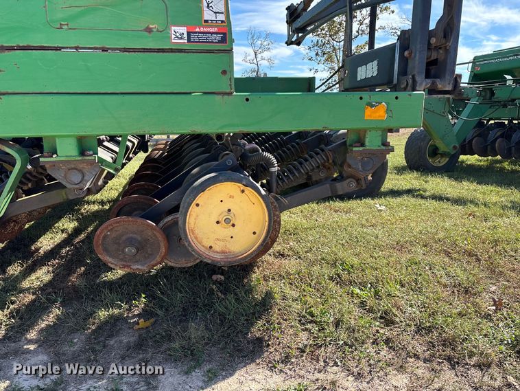 image for item EN5708 John Deere 750 Grain Drill