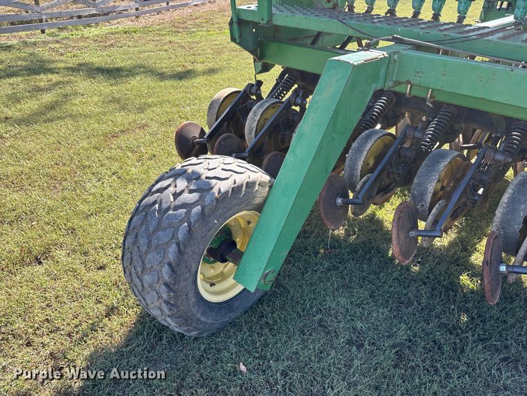 image for item EN5708 John Deere 750 Grain Drill