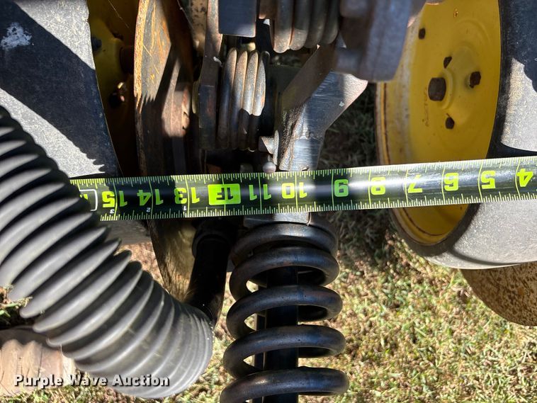 image for item EN5708 John Deere 750 Grain Drill