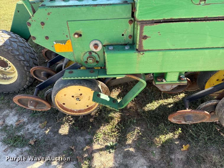 image for item EN5708 John Deere 750 Grain Drill