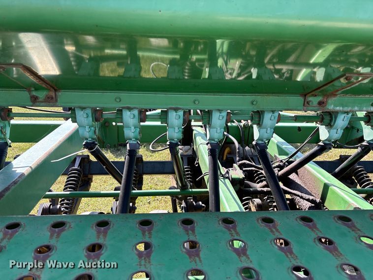 image for item EN5708 John Deere 750 Grain Drill