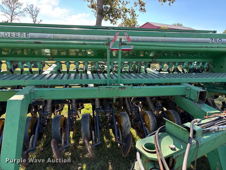 image for item EN5708 John Deere 750 Grain Drill