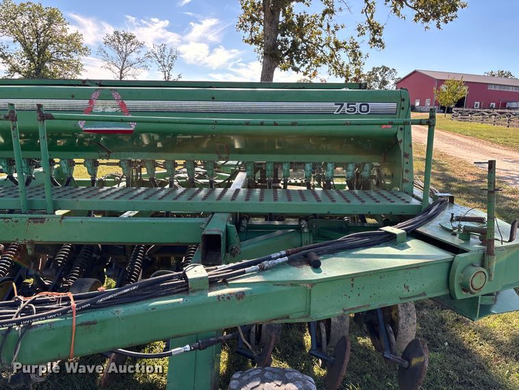 image for item EN5708 John Deere 750 Grain Drill