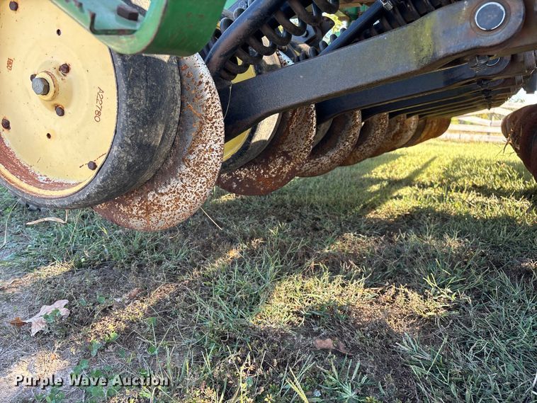 image for item EN5708 John Deere 750 Grain Drill