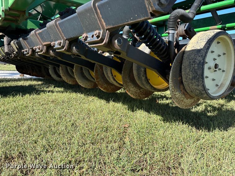 image for item EN5708 John Deere 750 Grain Drill