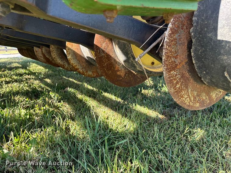 image for item EN5708 John Deere 750 Grain Drill