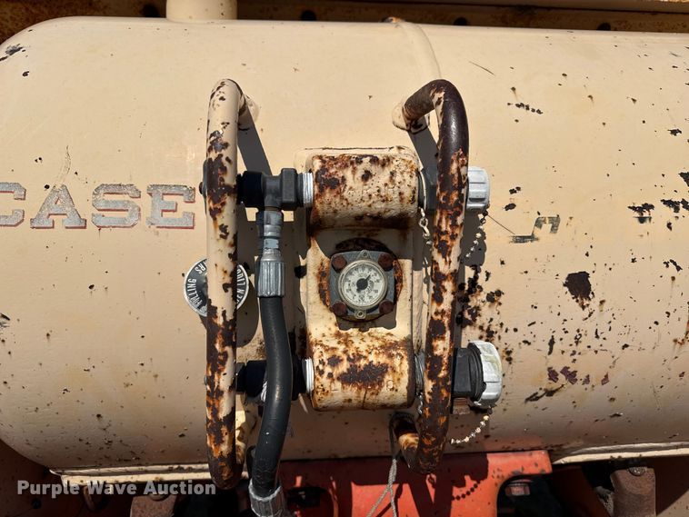 image for item EP0689 1965 Case 941 tractor