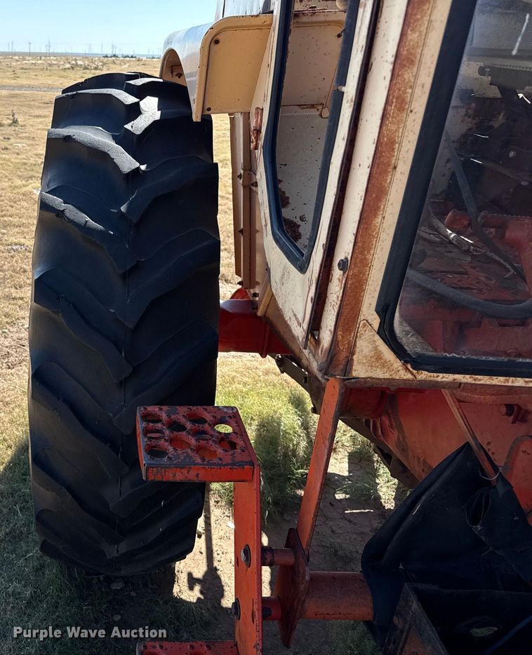 image for item EP0689 1965 Case 941 tractor