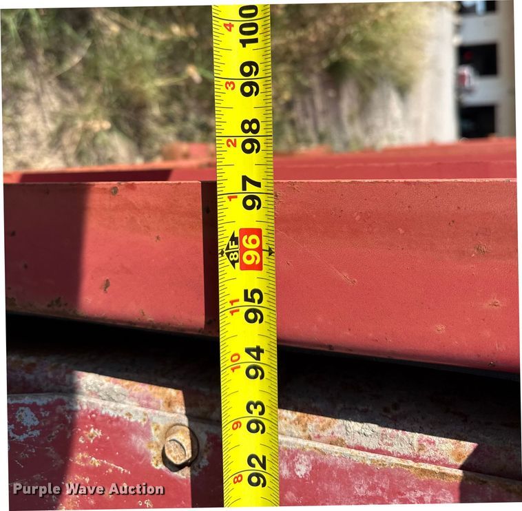 image for item EP0691 Roto-Mix 802-19 manure spreader bed